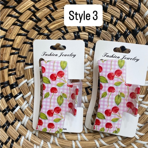 Cherry Print Hair Clips - Picture 3 of 6